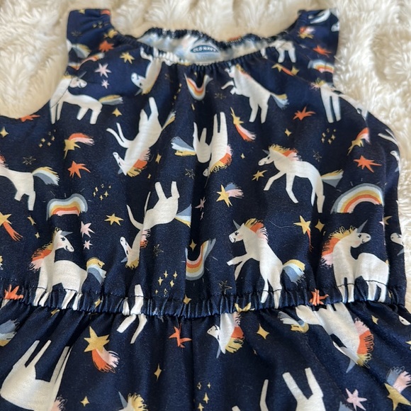 Two Old Navy girls rompers - Picture 3 of 4